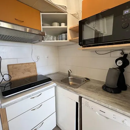 Studio Cosy A Port Avec Parking, Proche Plage Et Commerces, Pour 2 Pers - Fr-1-81-613 아파트 *